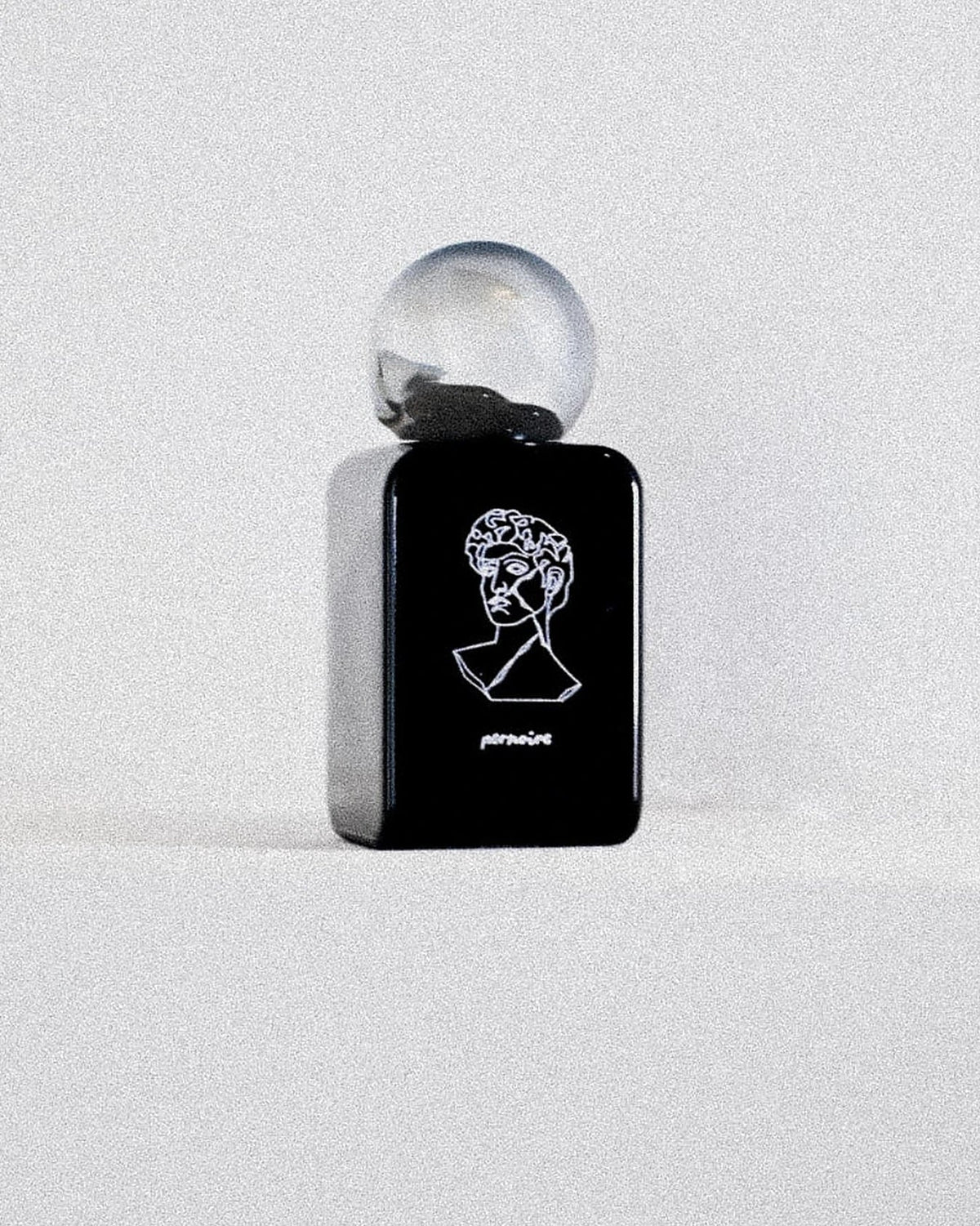 Pernoire Amoral Extrait de Parfum (50ml) - FragranceGems, foto 4